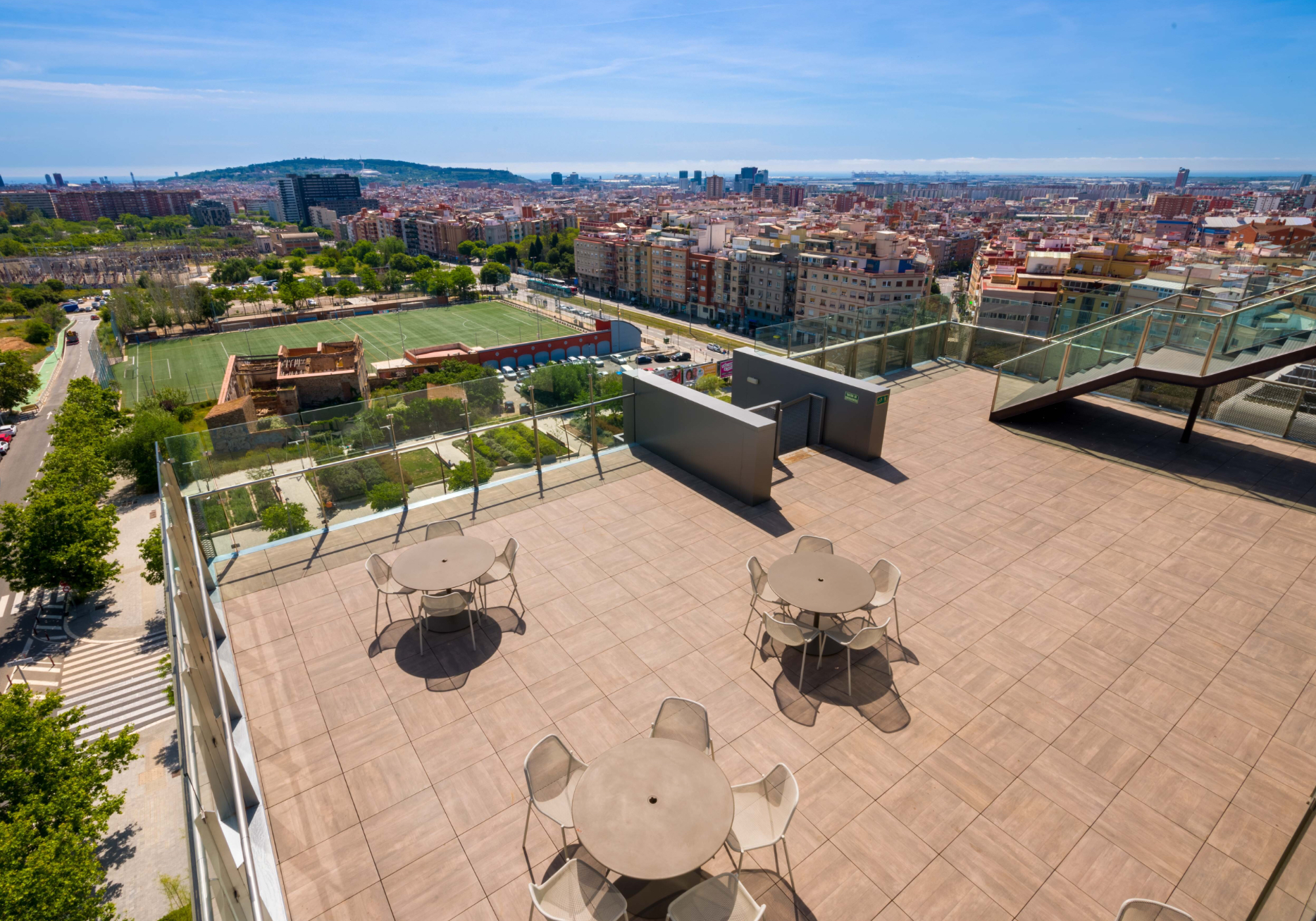 Livensa Living Barcelona Diagonal Alto