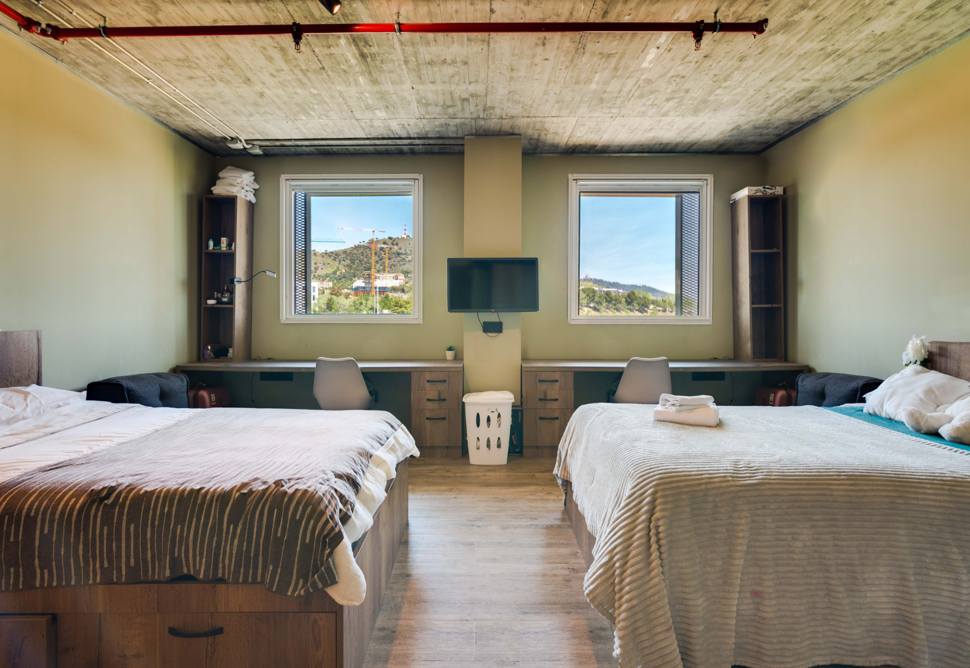 Livensa Living Barcelona Diagonal Alto