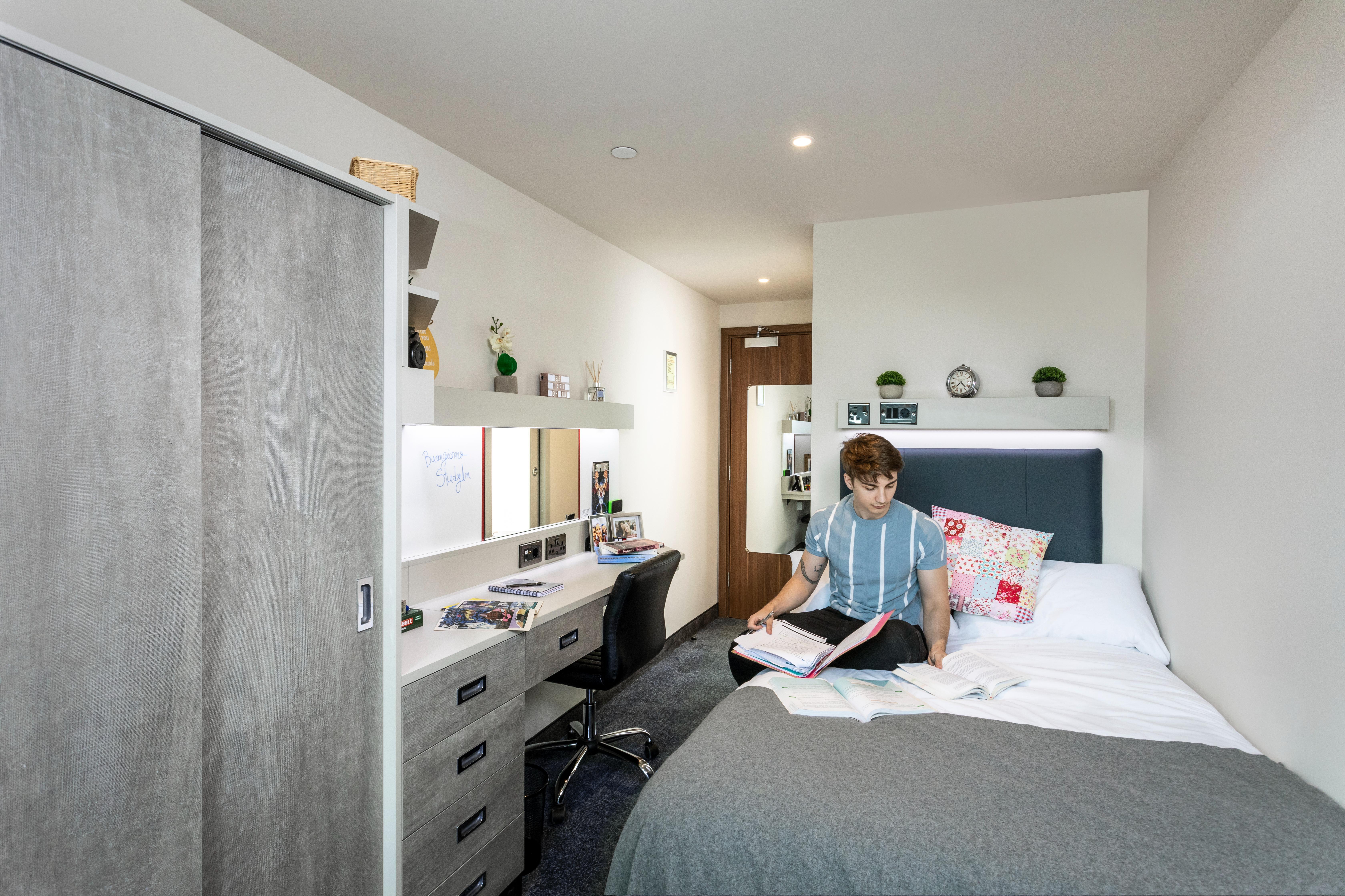 Study Inn Triumph House