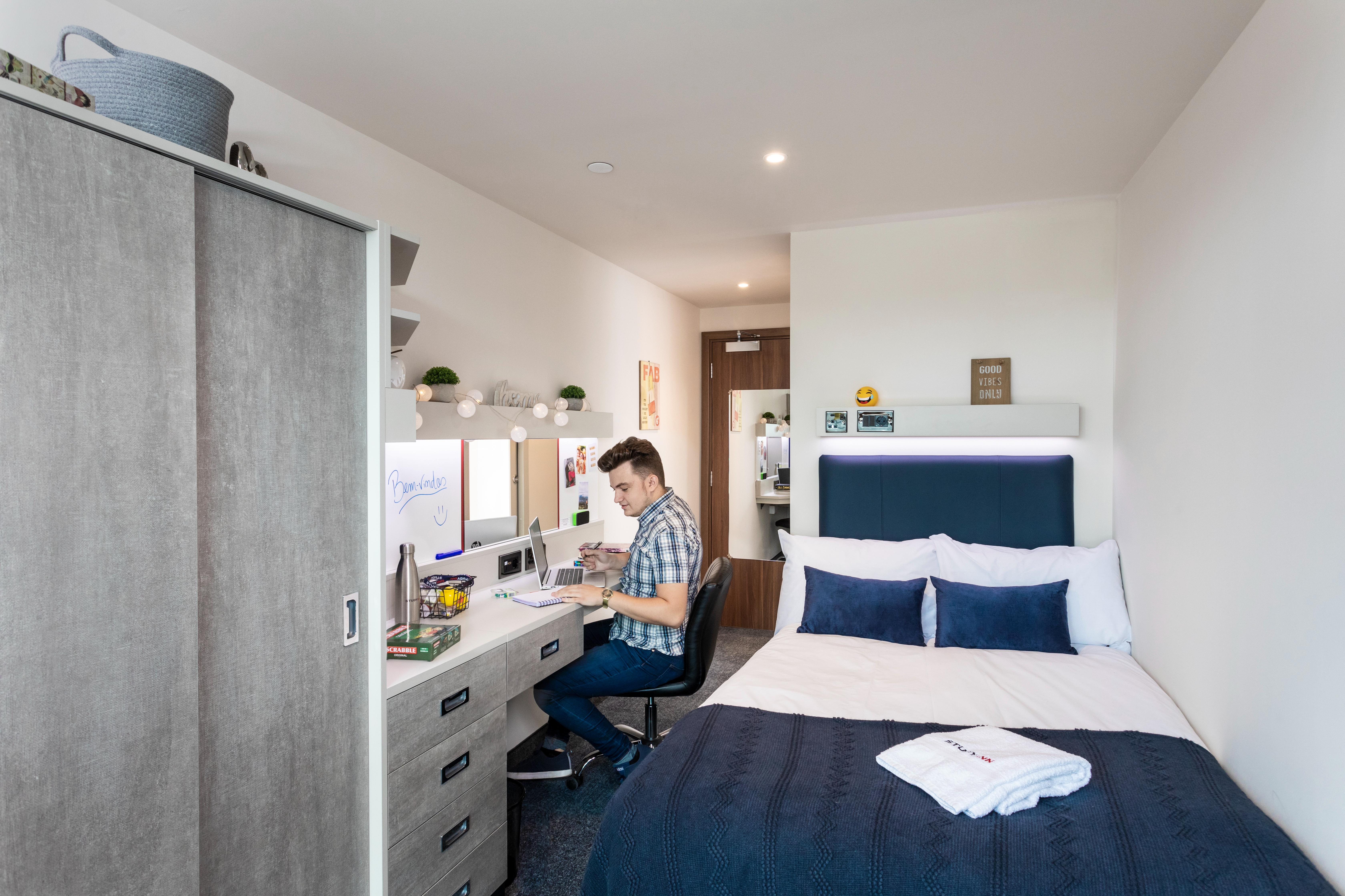 Study Inn Triumph House
