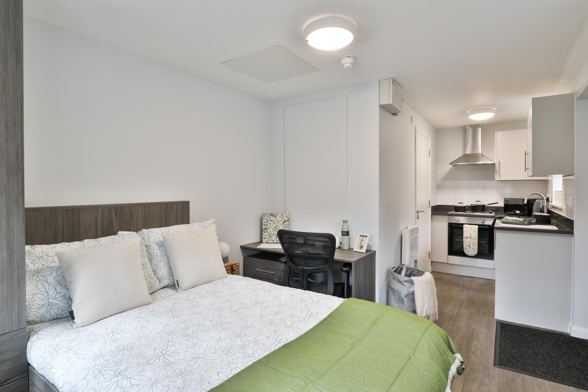 Almero Beech gardens