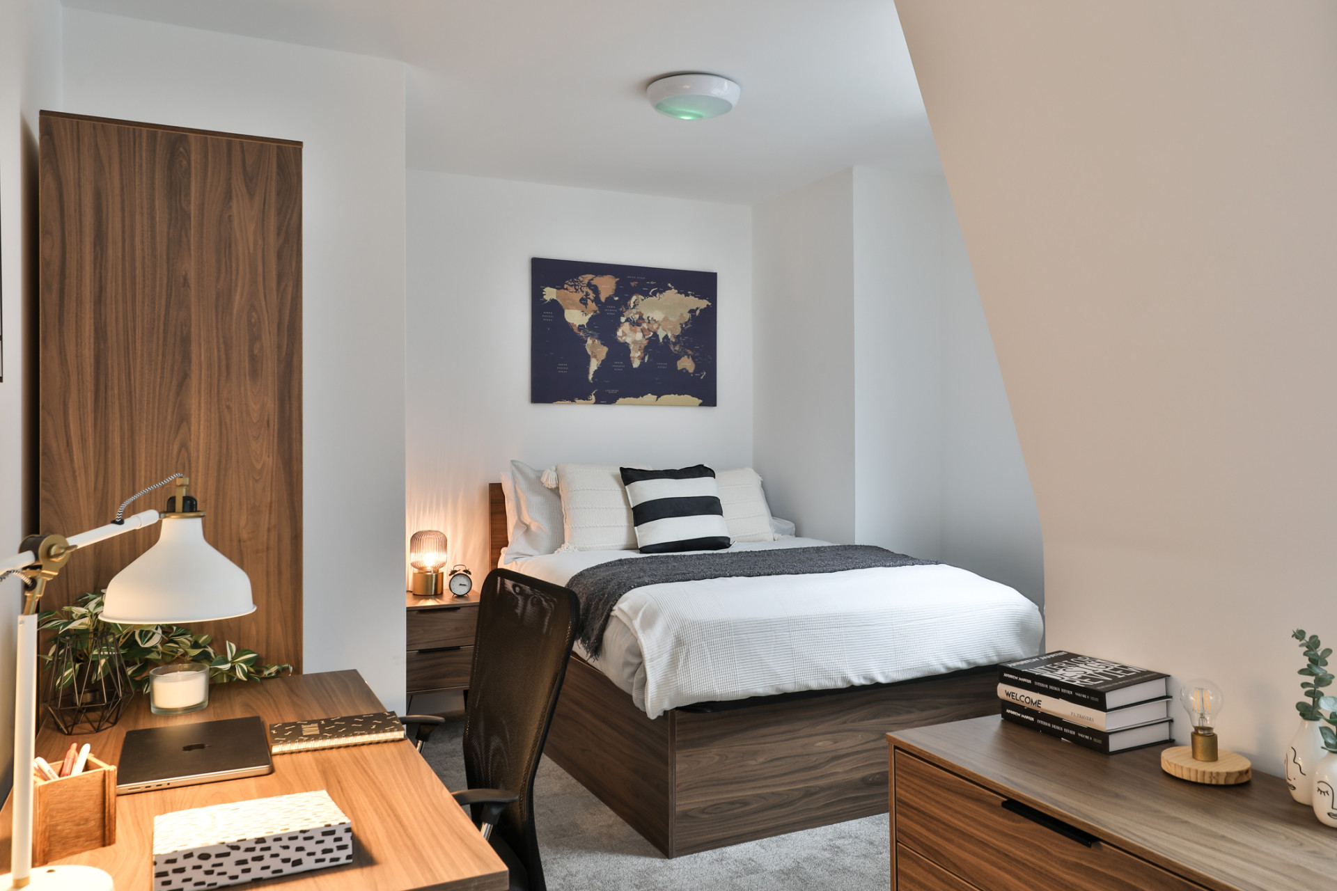 Almero Francis Gardner 