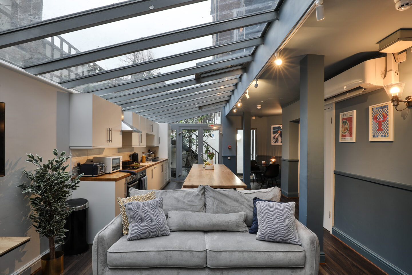 Almero Francis Gardner 