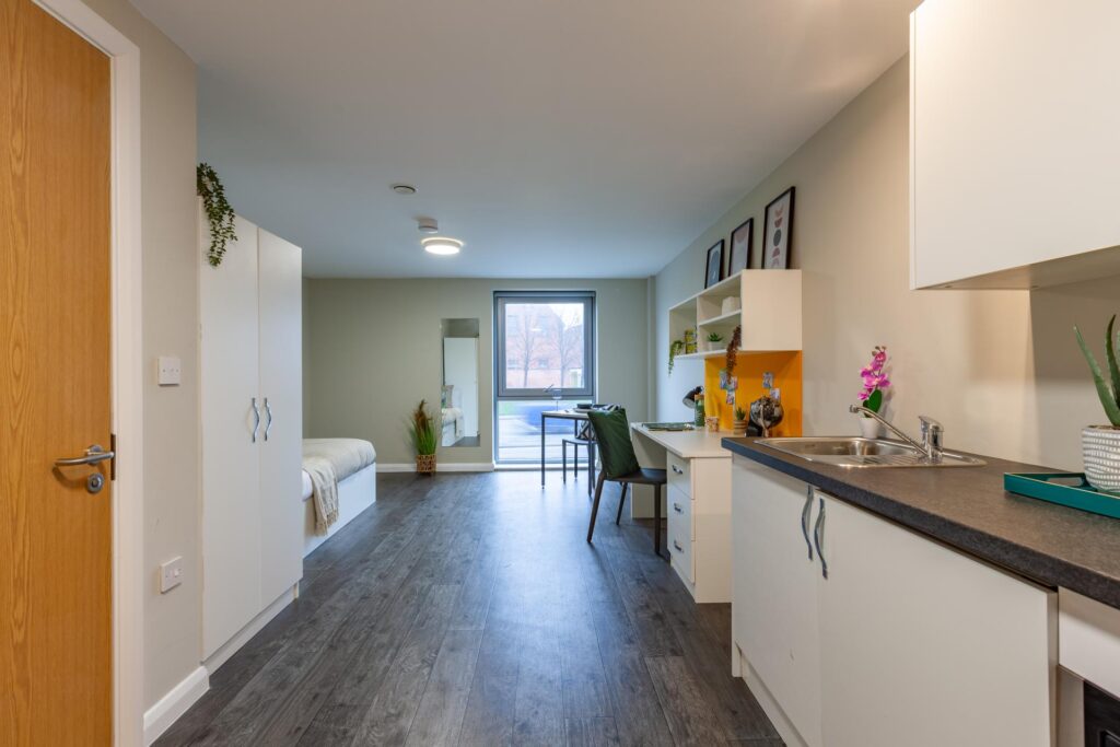 Cloud students One Islington Plaza