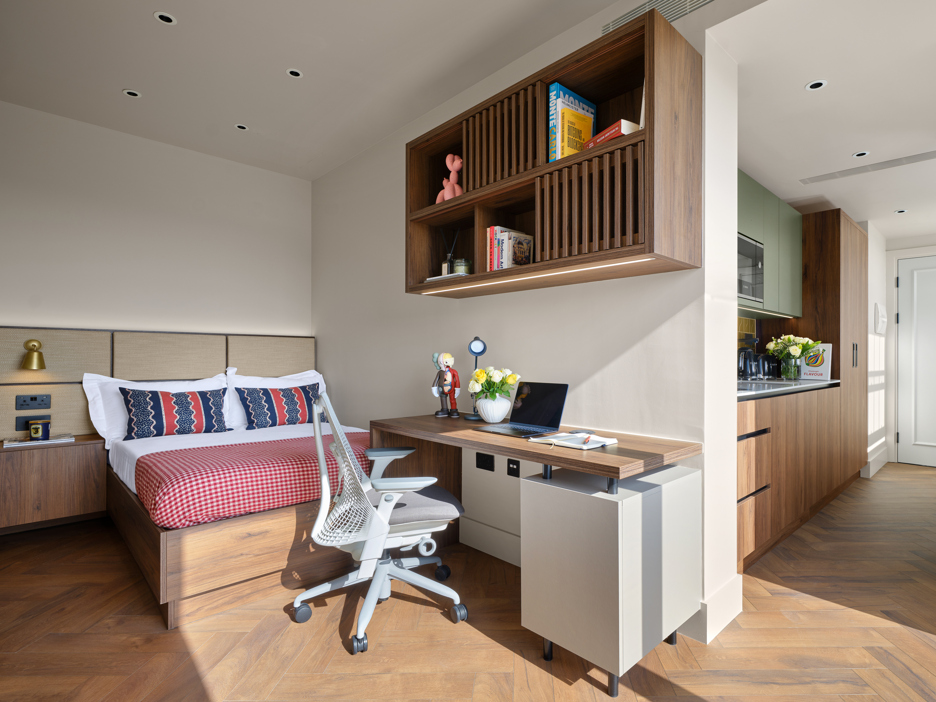 Fifty One London